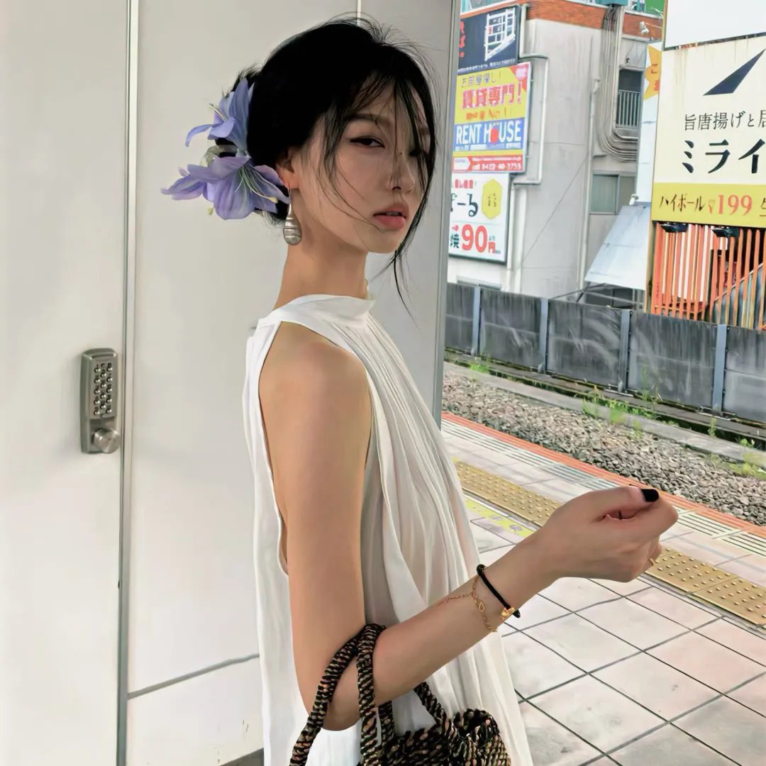 荒岛仙窟日月情